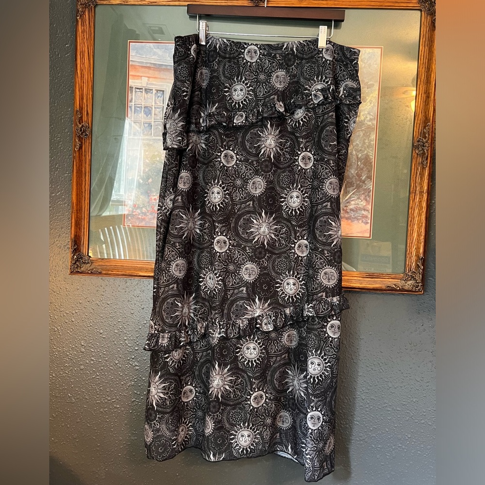 NWT Celestial Hot Topic Skirt